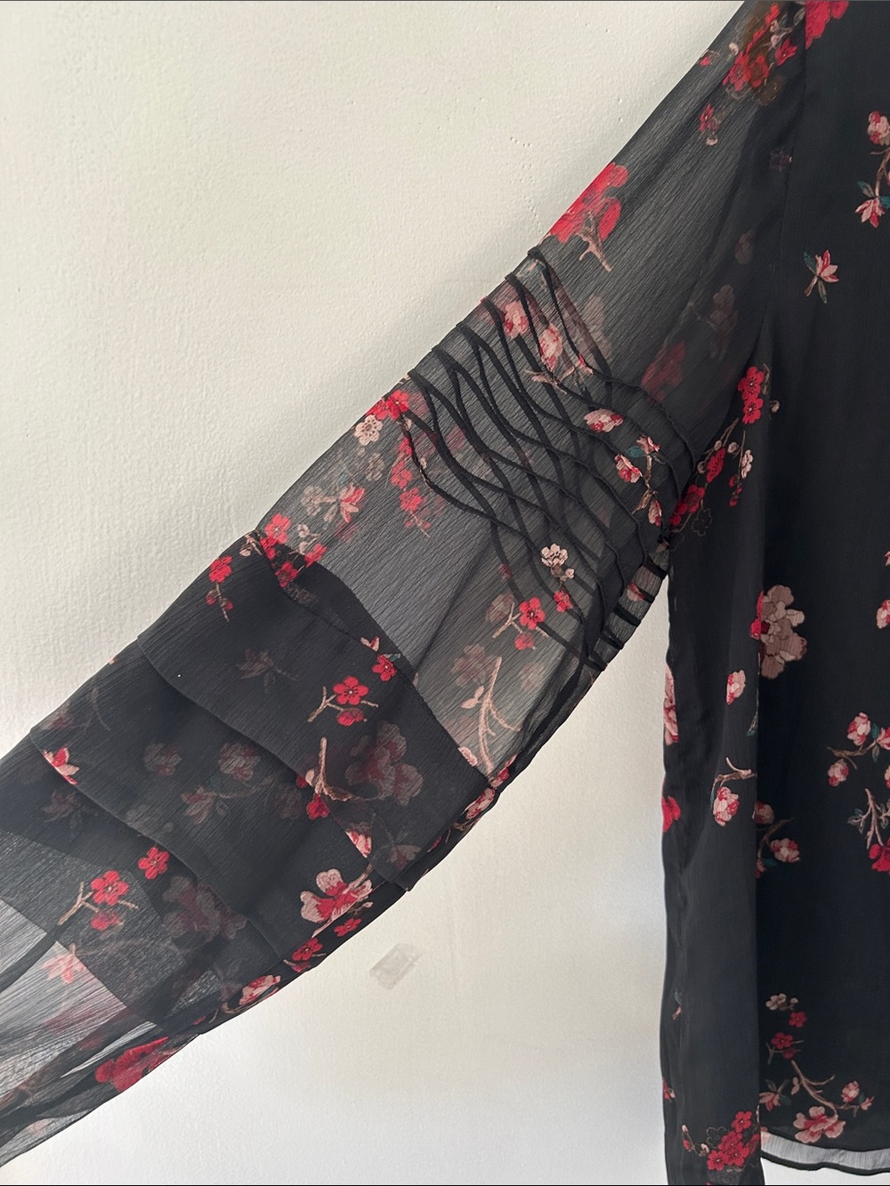 Lauren Ralph Lauren Dark Floral Tie-Neck Chiffon Blouse Dramatic Ruffled Sleeves - Picture 12 of 14